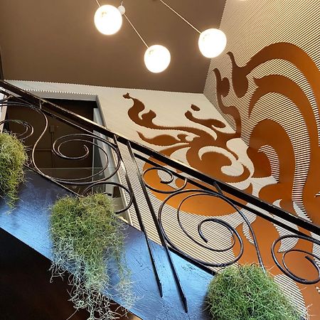 Susu Khaosan Hostel Bangkok Ngoại thất bức ảnh