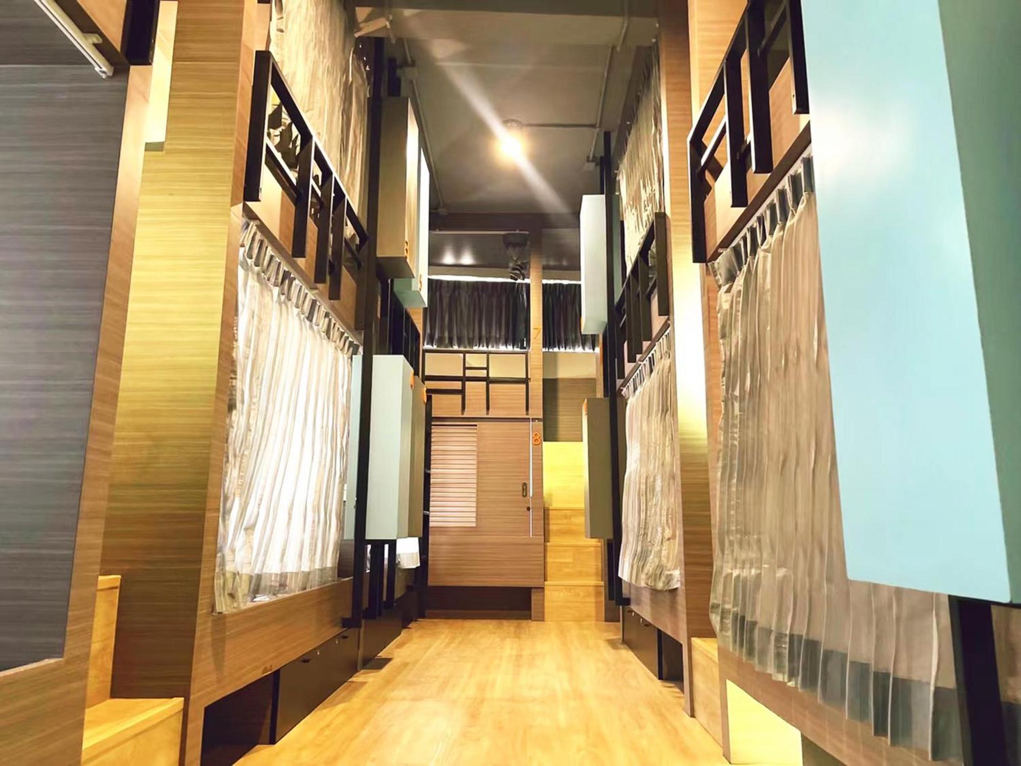 Susu Khaosan Hostel Bangkok Ngoại thất bức ảnh