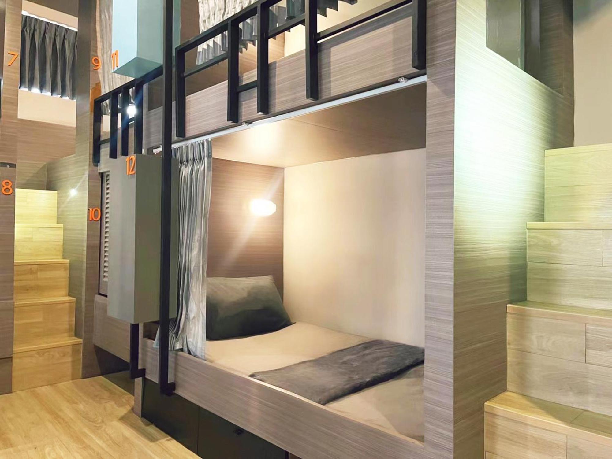 Susu Khaosan Hostel Bangkok Ngoại thất bức ảnh