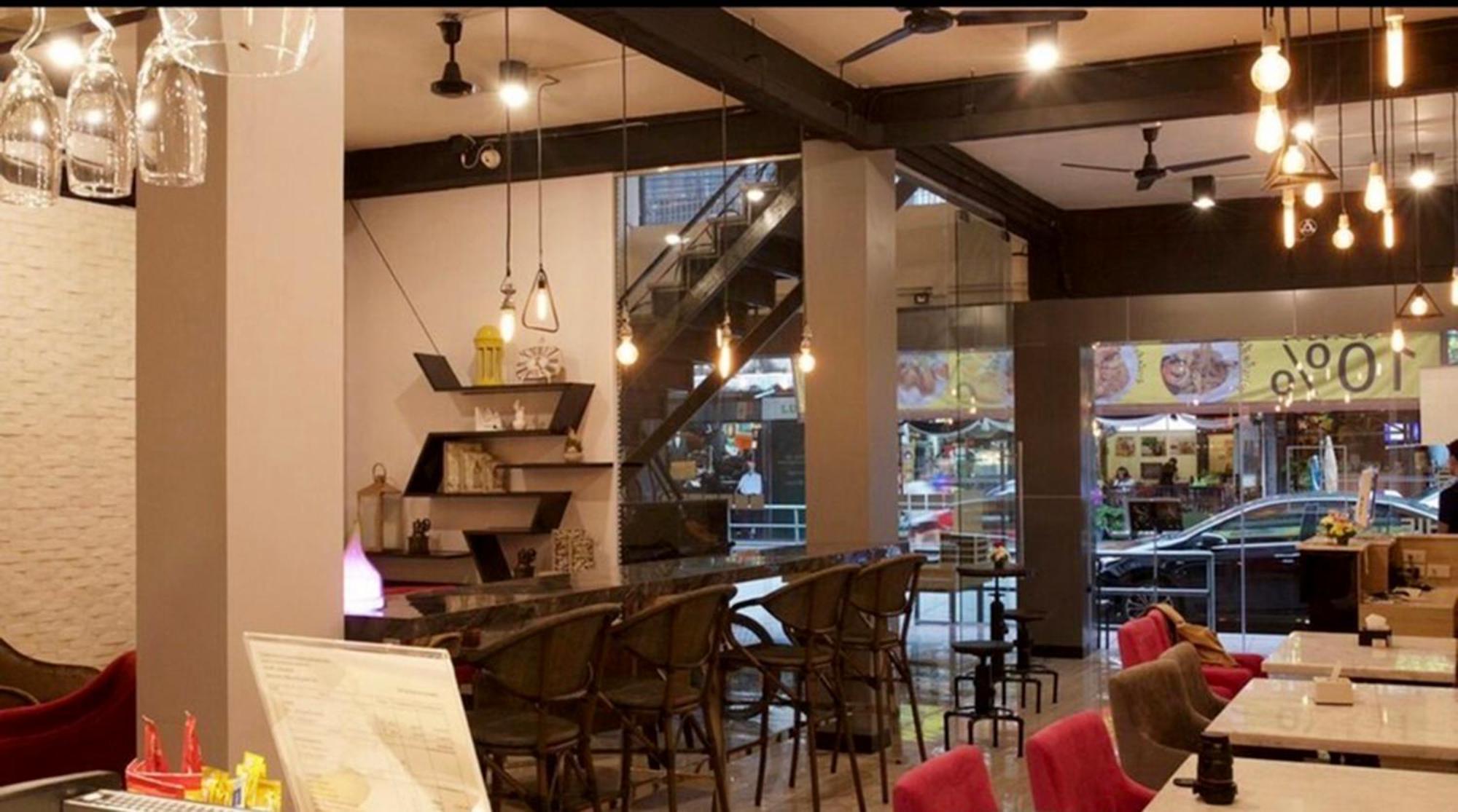 Susu Khaosan Hostel Bangkok Ngoại thất bức ảnh
