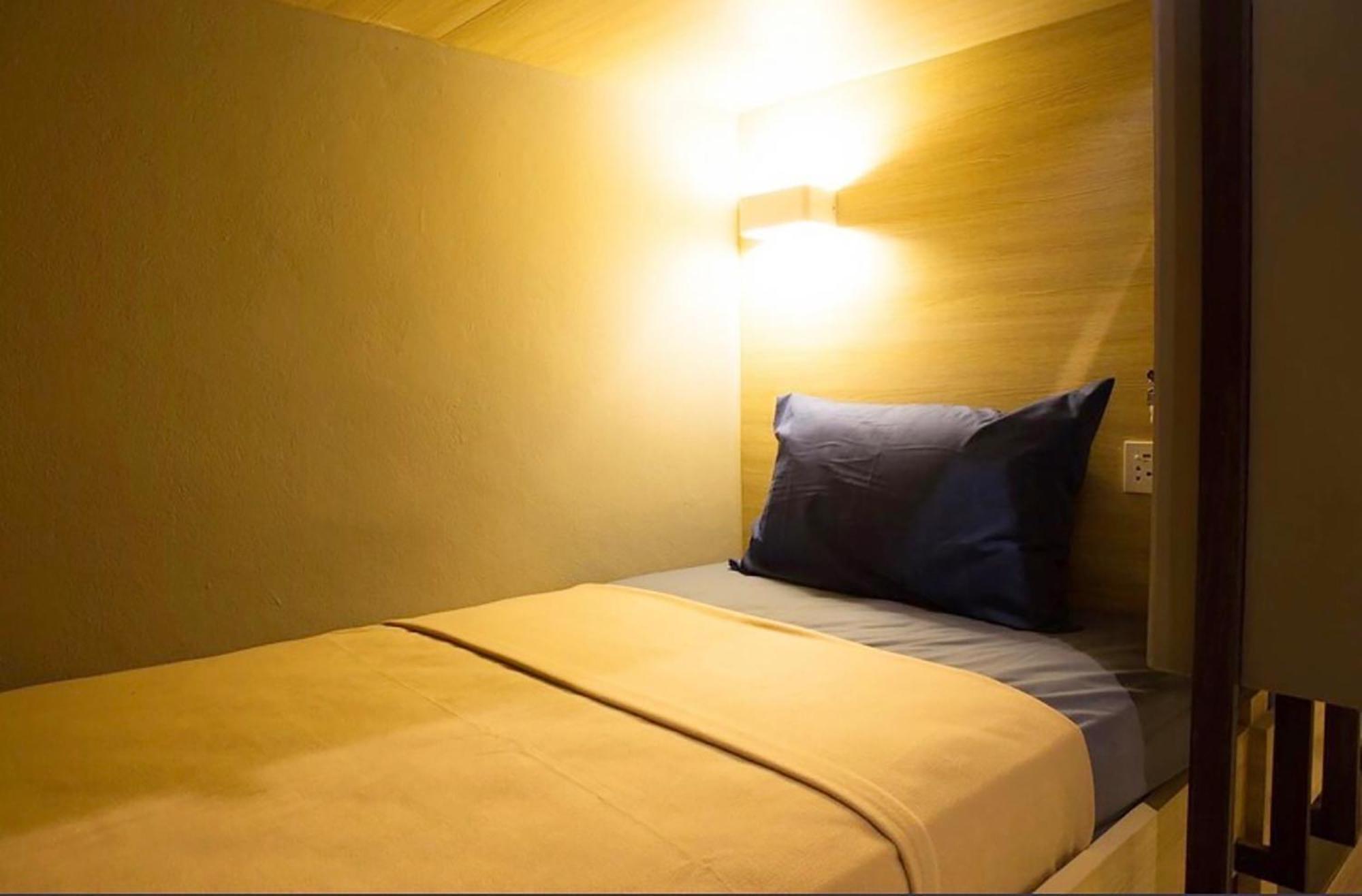 Susu Khaosan Hostel Bangkok Ngoại thất bức ảnh