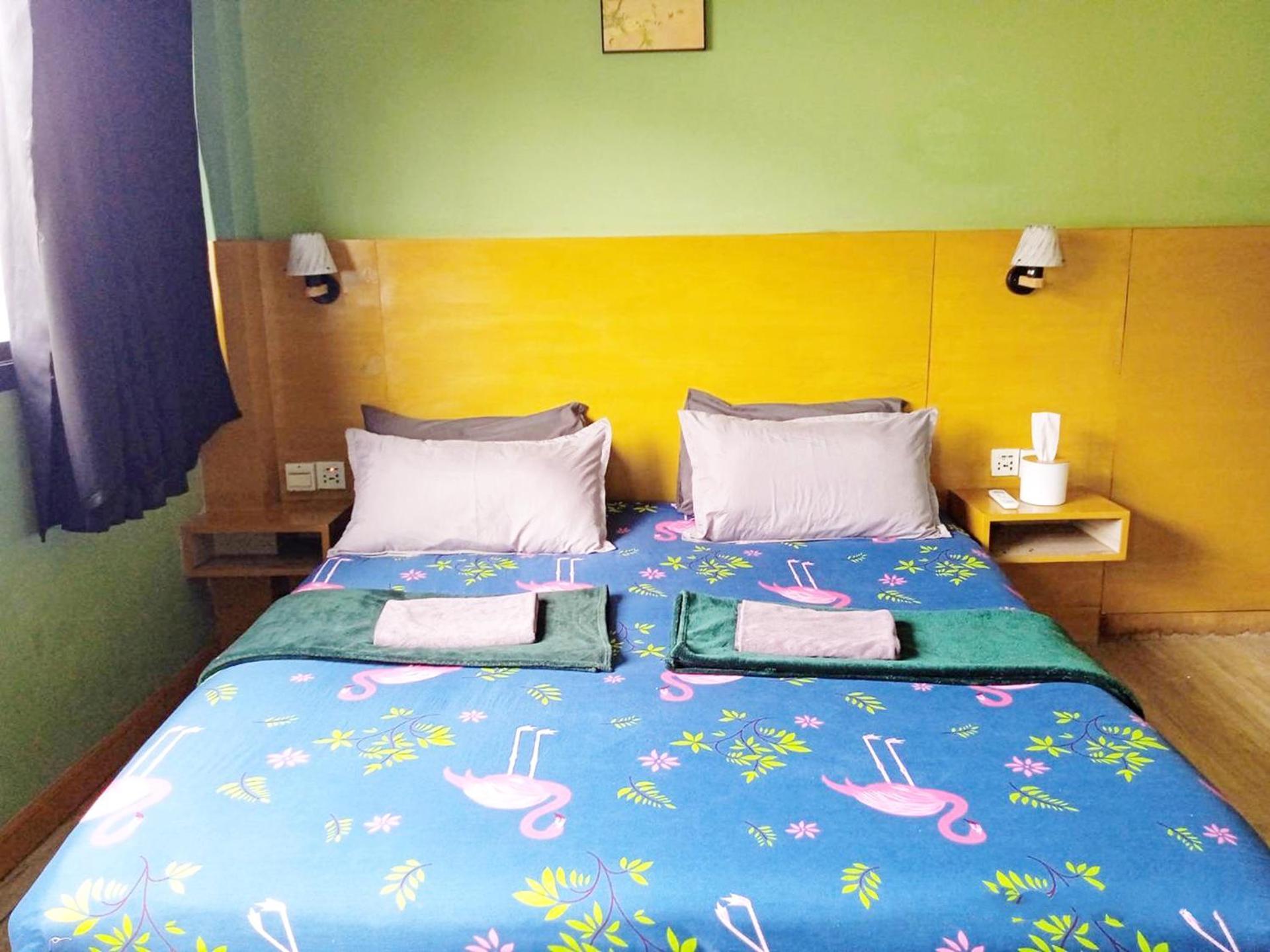 Susu Khaosan Hostel Bangkok Ngoại thất bức ảnh